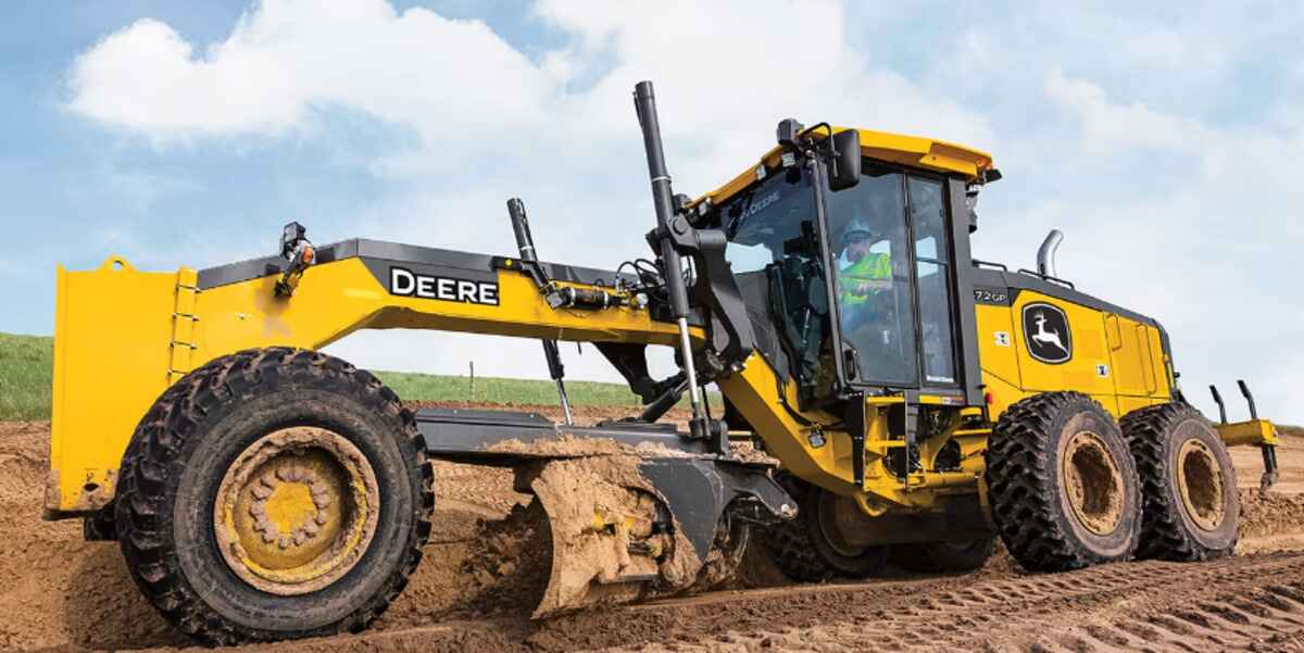 The Adaptable Motor Grader: Models Change To Accommodate Contractors