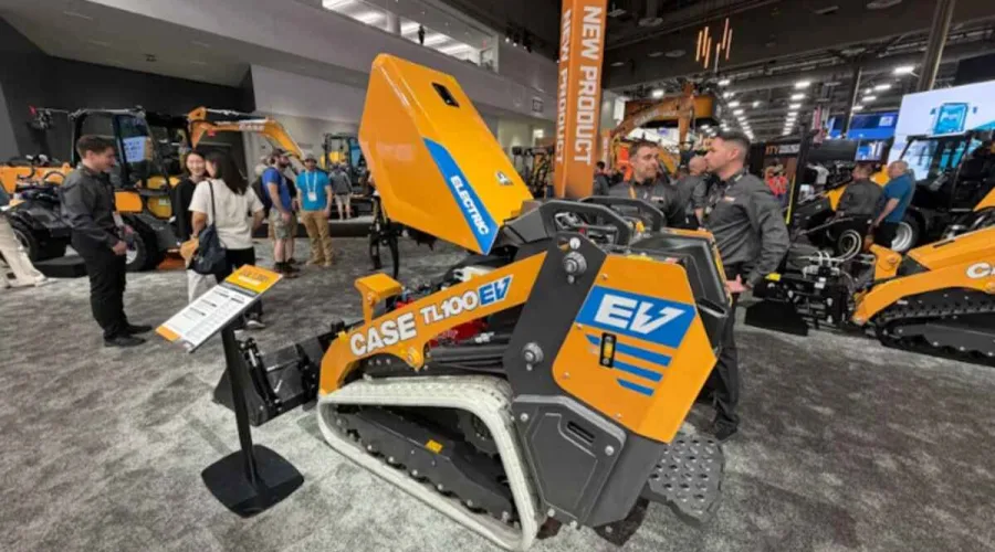 Case CE Expands its Zero-Emissions Offering with TL100EV Electric Mini Track Loader