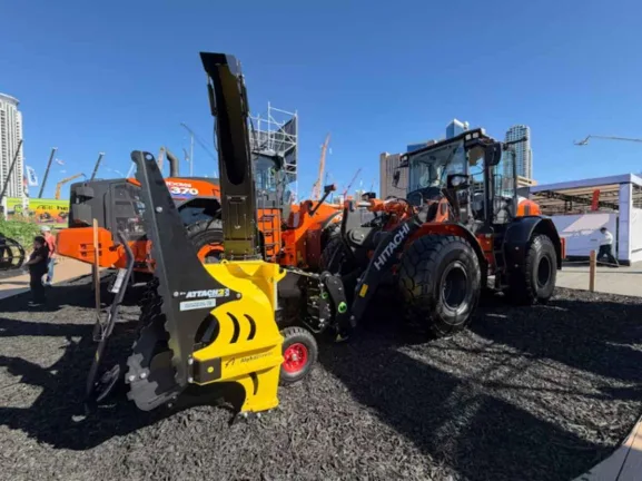 Hitachi-Releases-New-Midsize-ZW120-7-And-ZW140-7-Wheel-Loaders
